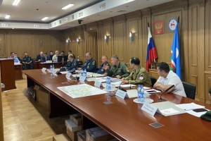 Представители Правкомиссии по ликвидации ЧС оценили защиту от огня населенных пунктов Намского района Якутии