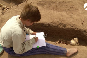 Астраханские археологи расширяют территорию раскопа в Семибуграх