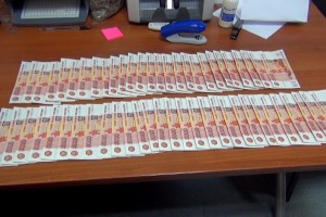 В Астраханской области бухгалтер коммерческого банка обокрала клиентов на миллионы
