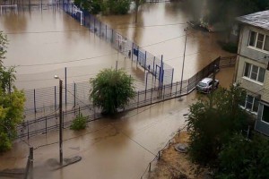 В Астрахани затопило школу в микрорайоне Казачий и новый лицей