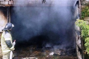 На севере Астраханской области за три часа по тревоге выезжали 11 пожарных расчётов