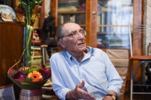 Прославленному астраханскому писателю-краеведу исполнилось 90 лет