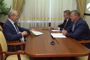 Игорь Бабушкин провёл рабочую встречу с директором центра судостроения