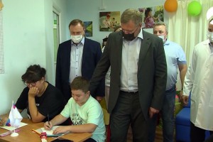Игорь Бабушкин поручил выделить средства для оснащения детской больницы имени Силищевой