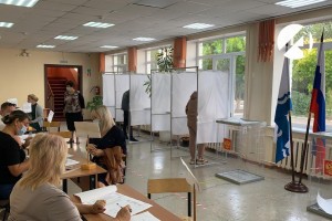 В Астраханской области открылись избирательные участки