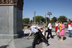 В Астрахани азербайджанцы почтили память крестителя Руси