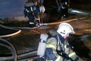 Ночью в Астрахани горели стройматериалы