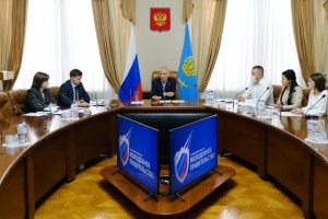 Члены молодёжного правительства Астраханской области представили свои проекты вице-губернатору