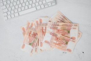 В Астрахани адвокат хотел получить 1,2 миллиона рублей за связи в органах