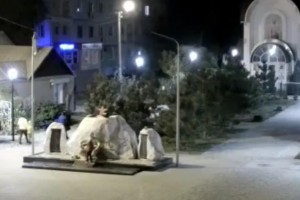 В Астрахани снова повредили памятник воинам-интернационалистам