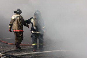 В Астраханской области сгорели два автомобиля
