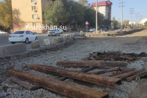 Благоустройство улицы Куликова подрядчик обещает закончить до наступления холодов