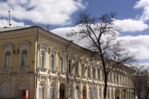 Памятник архитектуры в центре Астрахани отреставрируют и отдадут под православную гимназию
