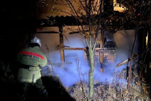 В Астраханской области детская шалость закончилась крупным пожаром