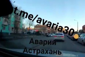 В Астрахани патрульная машина сбила пешехода