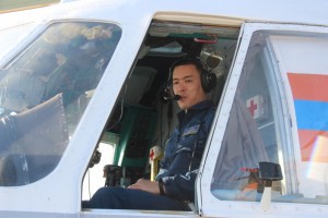 Командир вертолета Ми-8 Хабаровского авиационно-спасательного центра МЧС России стал лучшим в России в 2021 году