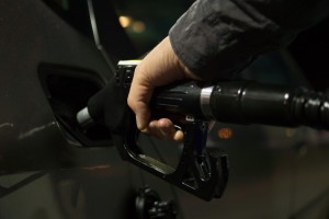 Цены на бензин в&#160;Астраханской области растут с&#160;невероятной скоростью