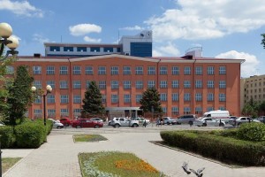 Здание Астраханского госуниверситета эвакуировали из-за забытого рюкзака с&#160;обувью