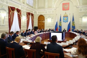 Три района Астраханской области отстают по выполнению поручений губернатора