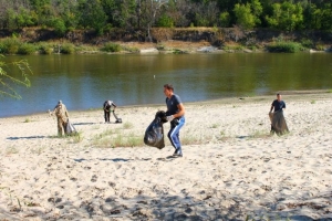 Операция по уборке берегов в Астрахани начнется 12 августа