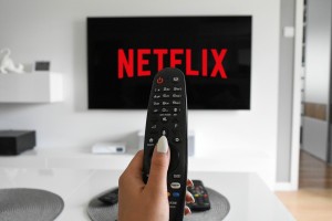 Netflix хотят превратить в российский телевизор