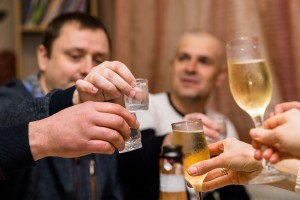 Как избежать алкогольной интоксикации в&#160;Новый год