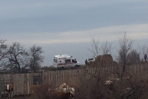 Машина скорой помощи чуть не перевернулась в&#160;поселке под Астраханью