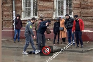 Водитель астраханской маршрутки сбил школьника на улице Свердлова