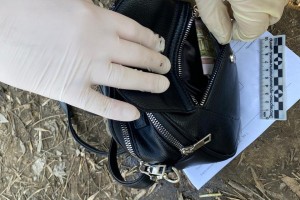 Астраханские следователи обнаружили на дне Волги вещи убитой девочки-подростка