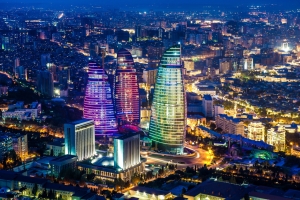Астраханские школьники проведут выездные каникулы в Баку