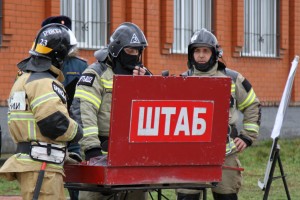 Пожарные Чеченской Республики провели пожарно-тактические учения на объекте с массовым пребыванием людей