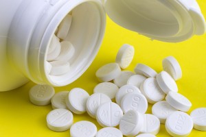 Федеральный Минздрав намерен контролировать стабильность обеспечения астраханцев лекарствами