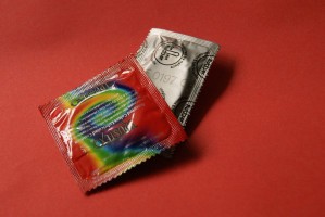 Россияне массово скупают презервативы