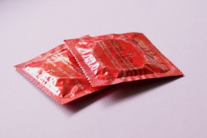 Специалисты выяснили, какими российскими презервативами лучше всего закупаться