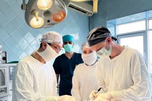 Астраханские хирурги спасли пациента с редкой сосудистой патологией