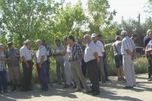 Сотрудники Ахтубинского АТП вышли на забастовку