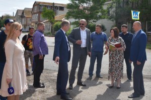 Игорь Седов инициировал выездное совещание по проблемам астраханских улиц