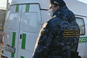 В Астрахани компания по ремонту квартир накопила 100 штрафов от ГИБДД