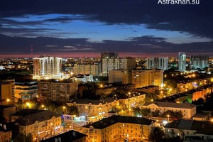 Ночью над Астраханью появились редкие серебристые облака: фоторепортаж
