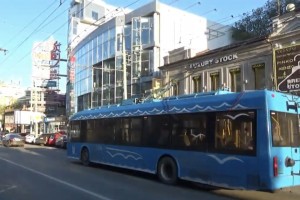 Астраханцы попросили Вячеслава Володина вернуть троллейбусы в город