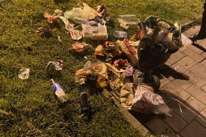 Астраханцы жалуются на груды мусора в&#160;разных районах города