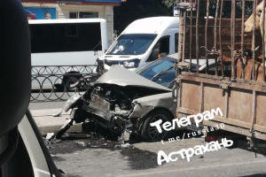 Сегодня в Астрахани произошли две крупные аварии