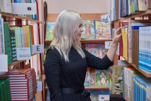 Астраханские школы получат новые учебники