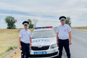 Астраханские полицейские спасли мужчину, пострадавшего в ДТП