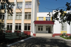 В Астрахани пока не все школы готовы принять учеников