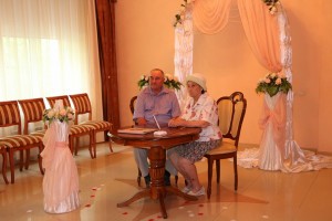 Астраханская супружеская пара отметила 60-летие брака