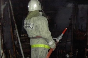 Неосторожность при приготовлении пищи привела к крупному пожару под Астраханью
