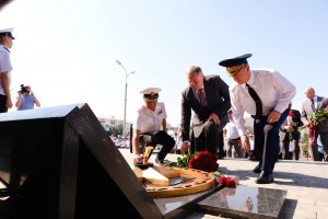 Игорь Бабушкин поздравил астраханцев с Днем Военно-Морского флота