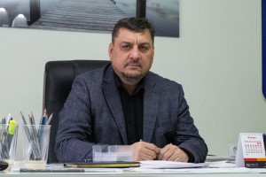 Мэр Ахтубинска обратился к астраханцам после сообщений о задержании его сына