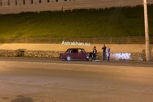 За выходные на улице Адмиралтейской в Астрахани произошло две аварии